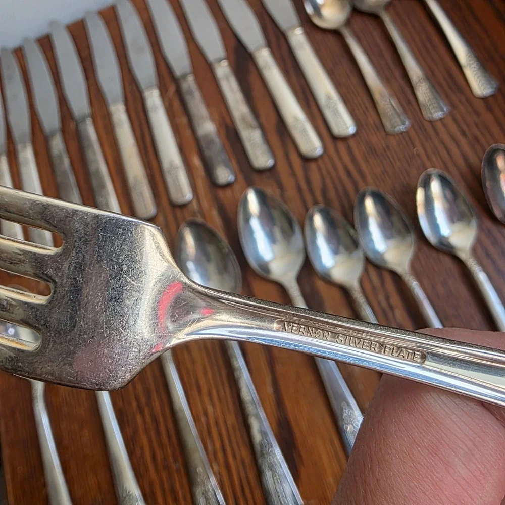 Oneida Vernon Silverplate Flatware Lot Romford 1939 Vintage Deco 39pc Set